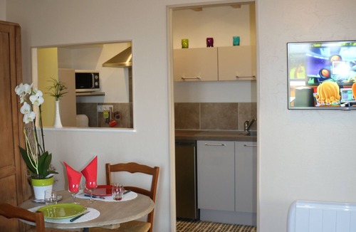 Terre-et-Marais Cottage | Small gite - beautiful, peaceful setting in an old farmhouse in the heart of the marshes