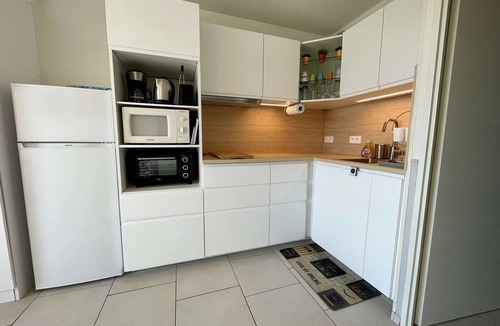 Saint-Cyprien Plage Apartment | Studio avec Coin Cabine, Piscine, Parking, près de la Plage