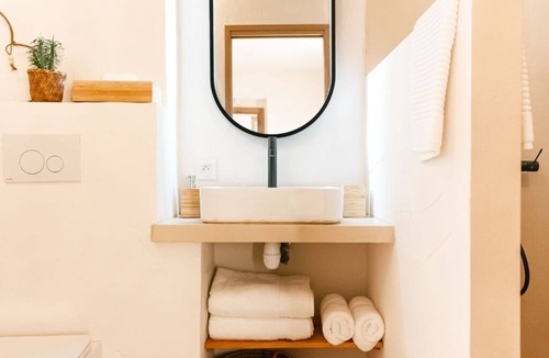 Biot Hotel | Studio COCOON DES ÎLES