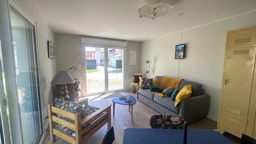 Clisson Apartment | Studio cosy by Les Filles d'Alfred