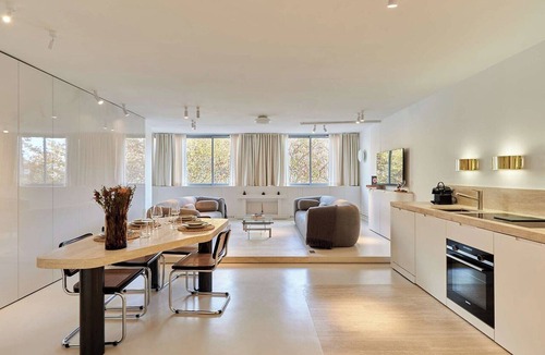 Chaillot Apartment | Sublim apartment on Avenue Montaigne/Eiffel Tower