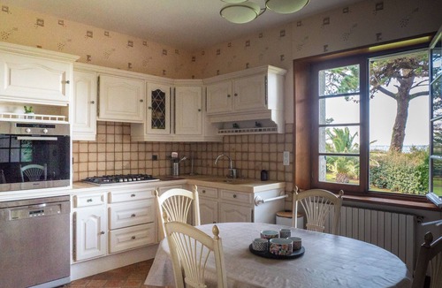 Concarneau Villa | Superb Breton house facing the sea, direct access to a beautiful little cove