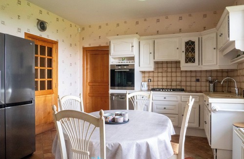 Concarneau Villa | Superb Breton house facing the sea, direct access to a beautiful little cove