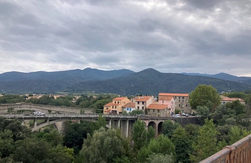Reynes Apartment | Tranquil apartment in an ancient Mas between the Pyrenees and the Mediterranean