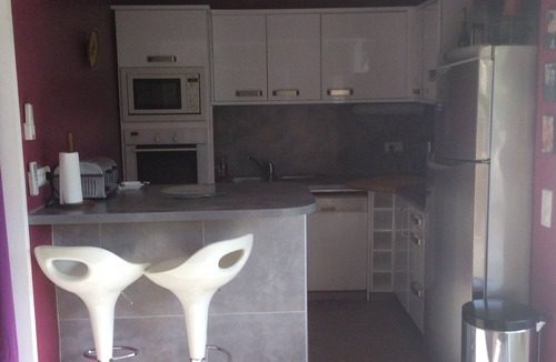 Villefranche-sur-Mer Apartment | TWO ROOMS 52 m2 NEAR INSTITUT DE FRANÇAIS, PRIVATE PARKING, WIFI, QUIET.