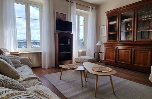 Concarneau Apartment | Unique location for this superb duplex apartment in the heart of Concarneau