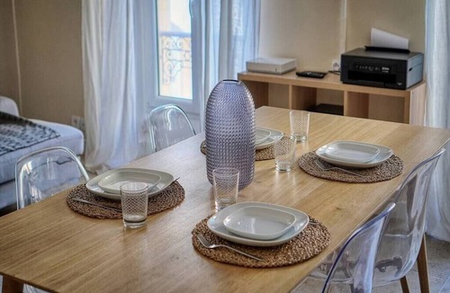 Cannes City Centre Apartment | Upstays Carré d’Or 70m² Apartment