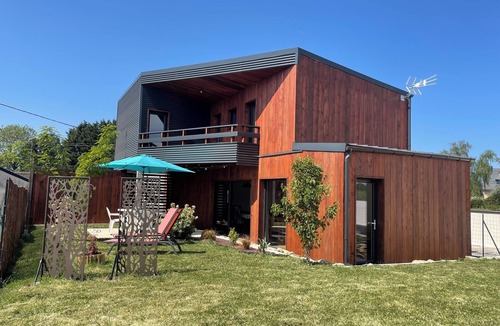 Coetmieux House | Vacation home between land and sea