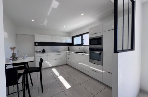 Clohars-Carnoet Villa | Villa - HEATED Pool - Oceanfront - GR34 - Beaches Right at Your Doorstep