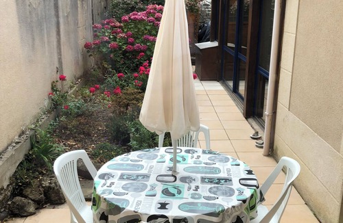Dinard Villa | Villa in Dinard exceptional location a stone's throw from town center and beaches