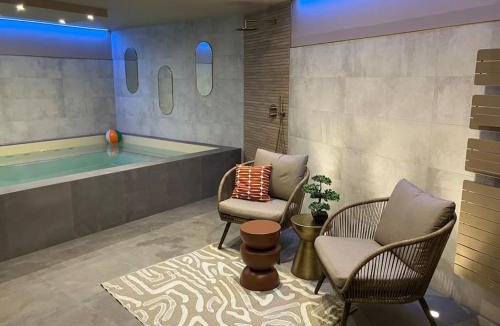 La Foret-Fouesnant Villa | Villa Kerleven- 150m plage - Spa intérieur-piscine
