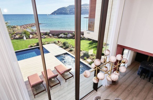 Mandelieu-la-Napoule Beach Villa | Villa Le Ponant — Above the Sea Retreat | Luxury Riviera Villa with Yacht Access