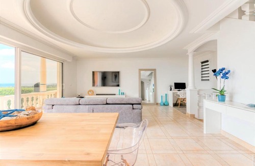 Biot Villa | Villa piscine avec magnifique vue mer panoramique