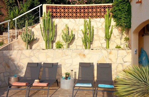 Cavalaire-sur-Mer Villa | Villa with heated pool and panoramic views of the Gulf of Saint Tropez