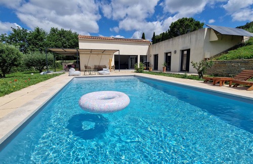 Roquevaire Villa | Villa with Private Pool - A haven of peace at the foot of the hills