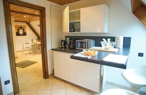 Mittelwihr Apartment | Visit Alsace through the seasons .