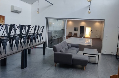 Le May-sur-Evre House | XXL loft with indoor pool and games room