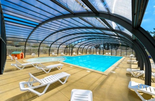 Clohars-Carnoet House | ZEcamping 3* piscine couverte dog friendly mobil-home TV BBQ 25m2