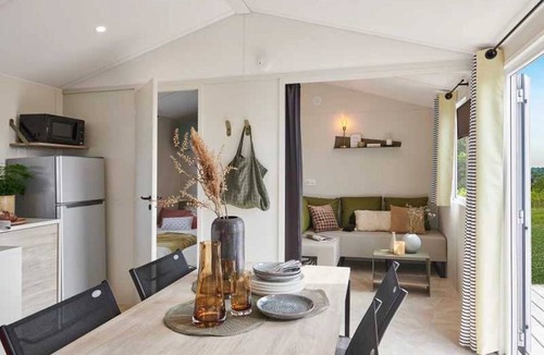 Saint-Lunaire House | ZEcamping 4* espace aquatique locatif TV LV BBQ 27m2