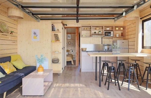 Saint-Jean-de-Monts Ski Chalet | ZEcamping espace aquatique dog friendly animations locatif 25m2 5 pers