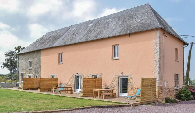 3 bedroom gorgeous home in Sainteny
