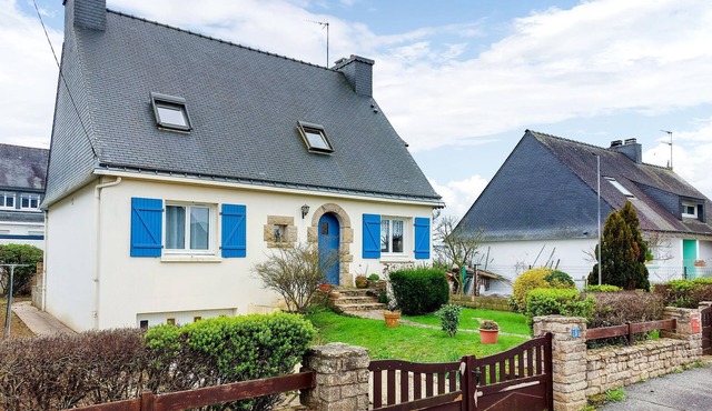4 bedroom stunning home in Hennebont