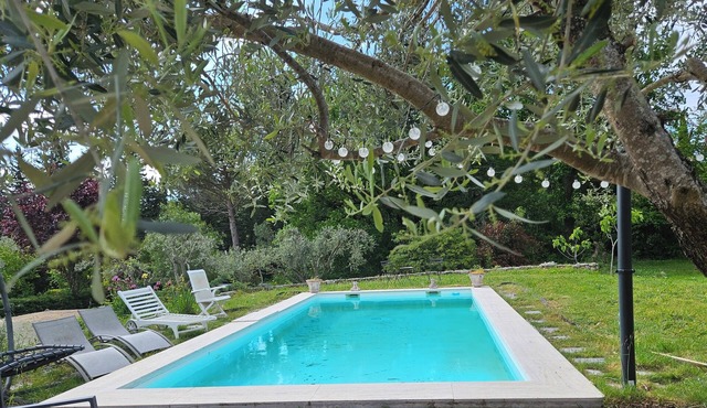 5 bed room Villa with private pool by golf
