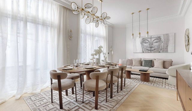 AC | Near Eiffel Tower | 4 BD 10 PAX