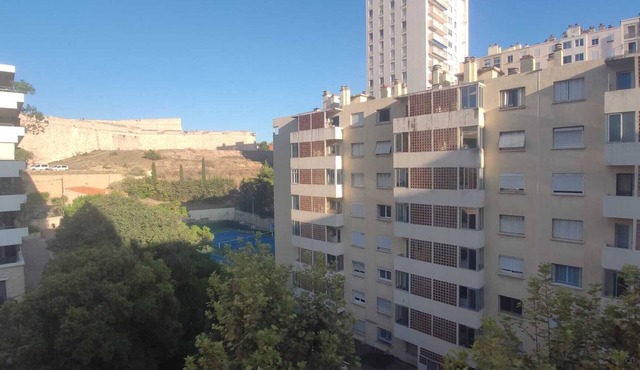 Apartment T3 with balcony 2min from the beach in Marseille