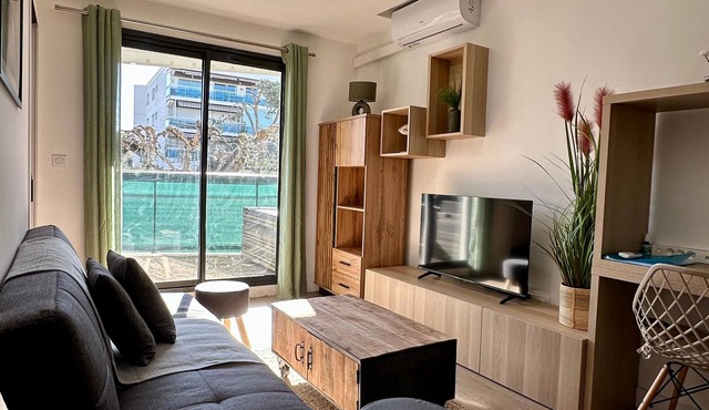 Apartment Zephyr - 1 minute from the sea