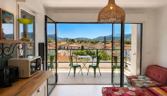 Appart standing avec terrasse et parking - Prado