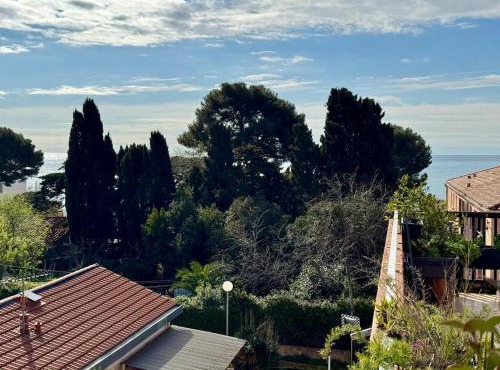 appartement T2, vue mer, accès privé à la plage