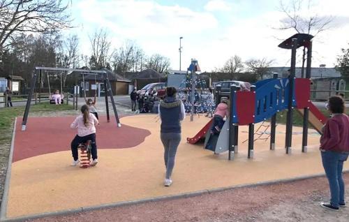 Camping 3 étoiles - Piscine - ccbfghc