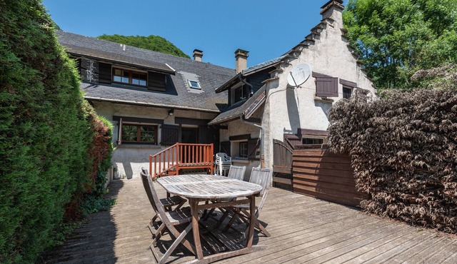 Chalet 'Du Tourmalet - La Mongie' with Mountain View, Private Terrace and Wi-Fi