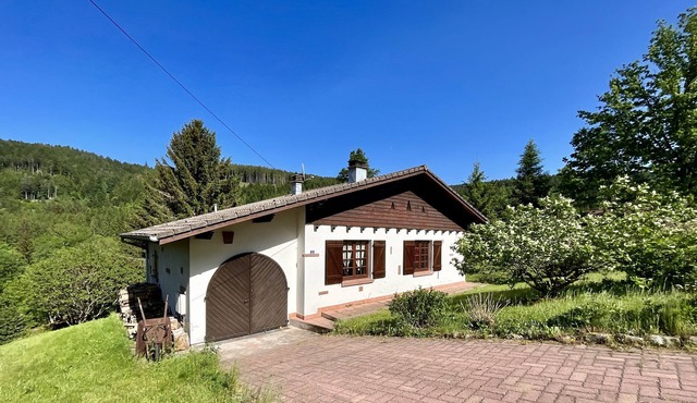 Chalet L'Ecureuil, classified 3 * in the heart of nature