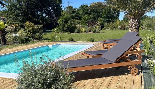 Charming Norman house with heated pool