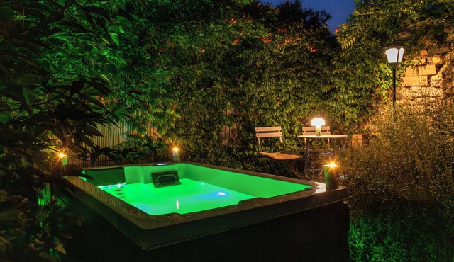 Charming Room & Private Spa Near Carcassonne