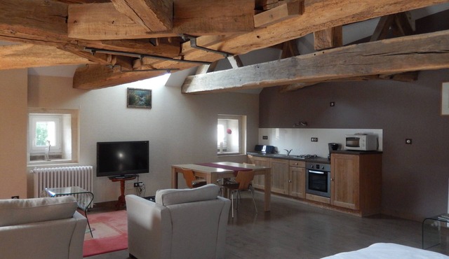 Charming Studio for 5 People | Garden, BBQ & Nature in Arc-en-Barrois