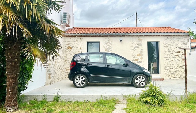 Comfortable house with secure parking Puy du Fou, Thales and Hellfest