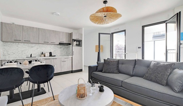 Elegant Appt - 1BDR/2P - Near Paris & La Défense