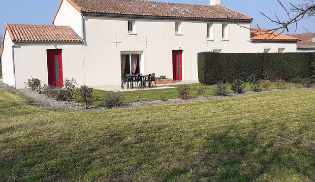 Camomille cottage in the countryside, near Puy du Fou