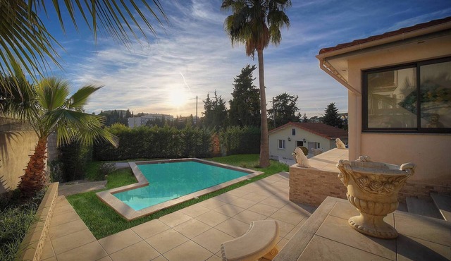 FRGK Contemporary Villa StudioIndependent Pool