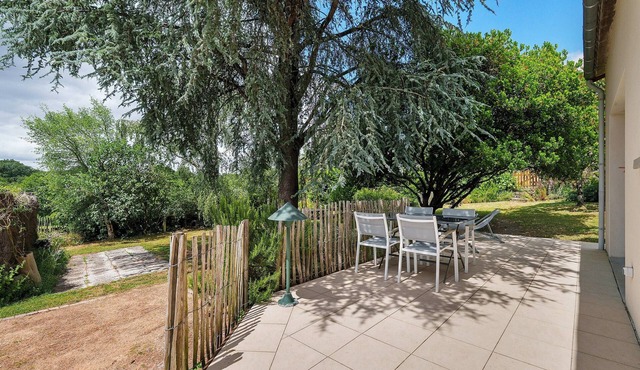 Gite Jardin de Jany – 25 Minutes from Puy du Fou