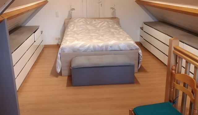 Holiday Home 'Gîte Des Caves' with Private Terrace, Wi-Fi and Air Conditioning