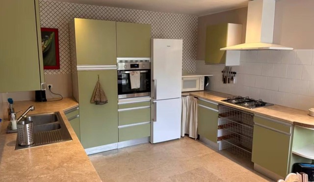 Holiday Home 'Le Petit Moulin Du Pré Saint-Gorgon' with Private Terrace, Private Garden and Wi-Fi