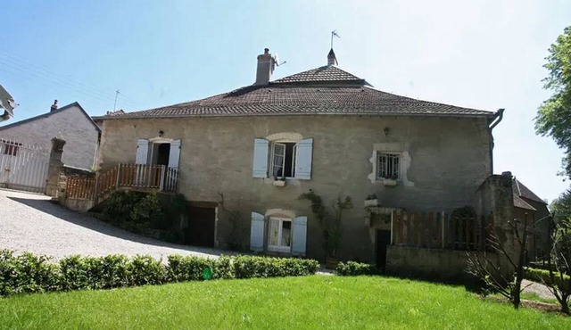 Homerez - House in Charcenne