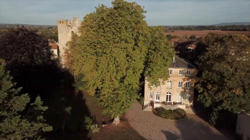 Le Château de Chambois - 7 Suites - Familles - Piscine
