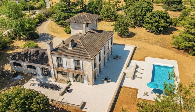 Le Clos des Bordes - Family Home