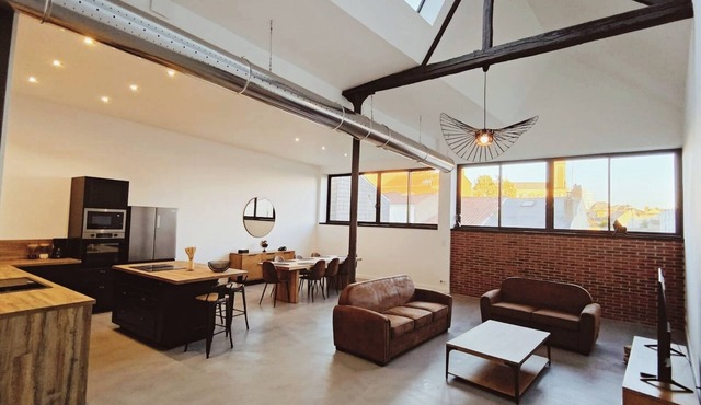 Loft 23 - 4 bedrooms hyper center of Cholet. 25min from Puy du Fou