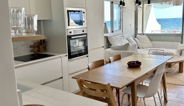 Lovely Apartement, sea view and swimming pool
